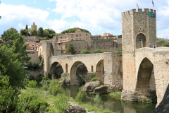 Besalu - Le pont médiéval