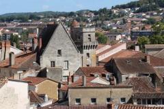 Vue de la tour Mataguerre : l'hôtel Sallegourde